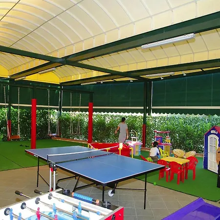 Near With Pool Tatil Evi Cefalù